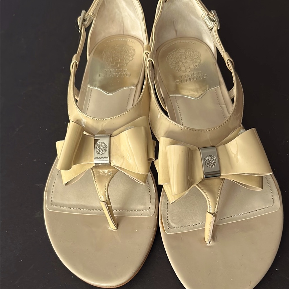 New Vince Camuto Sandals with Bow Accent
